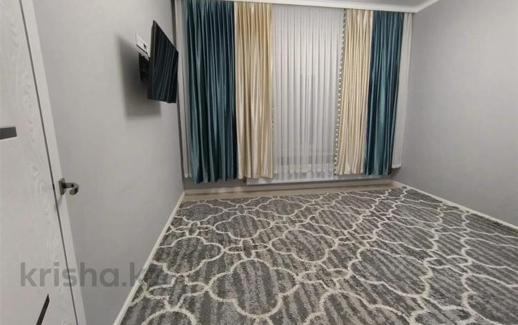 2-комнатная квартира · 67 м² · 2/5 этаж, мкр Юго-Восток, Гапеева за 30 млн ₸ в Караганде, Казыбек би р-н — фото 2