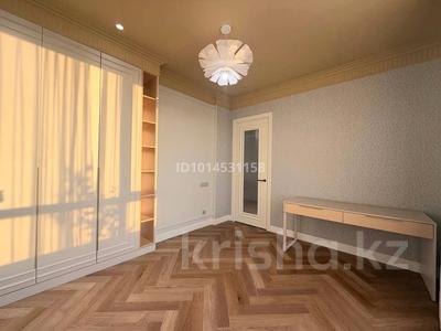 3-комнатная квартира · 80 м² · 3/9 этаж, Е 900 4 за 90 млн ₸ в Астане, Нура р-н