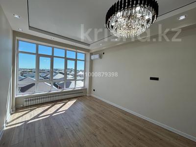 Продажа квартир в Атырауской обл.: 2-комнатная квартира · 70 м² · 4/5 этаж, мкр Самал, Мкрн Самал 67 за 28.3 млн 〒 2-комнатная квартира · 70 м² · 4/5 этаж, мкр Самал, Мкрн Самал 67 за 28.3 млн 〒 в Атырау
