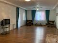 Жеке үй · 7 бөлме · 340 м² · 11.38 жүзд., 12 ш/а. 22 — 12 мкр ВГ, бағасы: 70 млн ₸ в Актобе, мкр 12