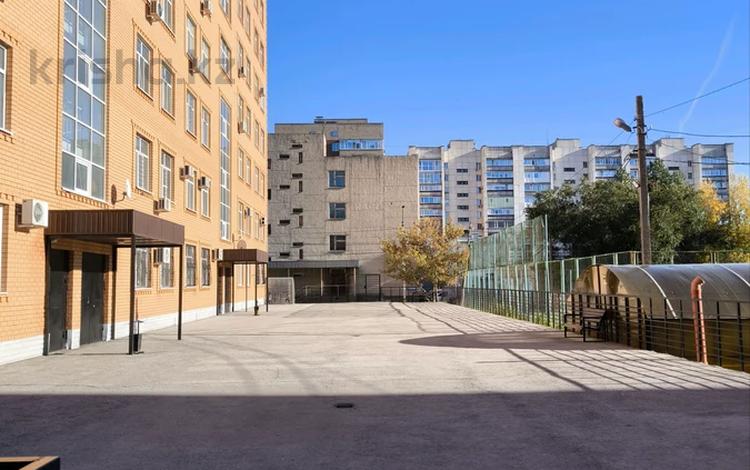 2-бөлмелі пәтер · 64 м² · 6/9 қабат, Пушкина — 1 мая, бағасы: 260 000 ₸ в Костанае — фото 37