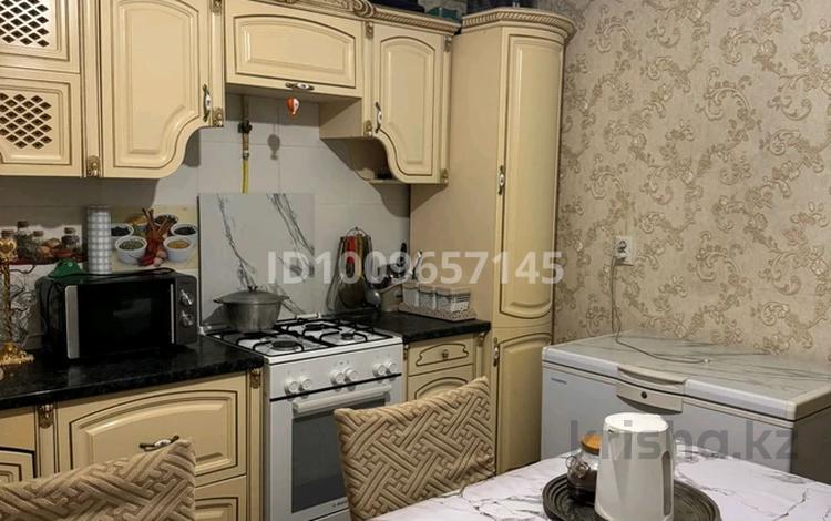 2-комнатная квартира · 65 м² · 6/9 этаж, мкр Астана 32 за 22 млн ₸ в Таразе — фото 2