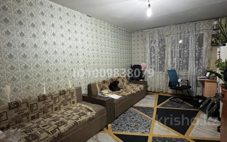 2-комнатная квартира · 45 м² · 3/5 этаж, мкр Айнабулак-1 12 за 29.5 млн ₸ в Алматы, Жетысуский р-н — фото 2