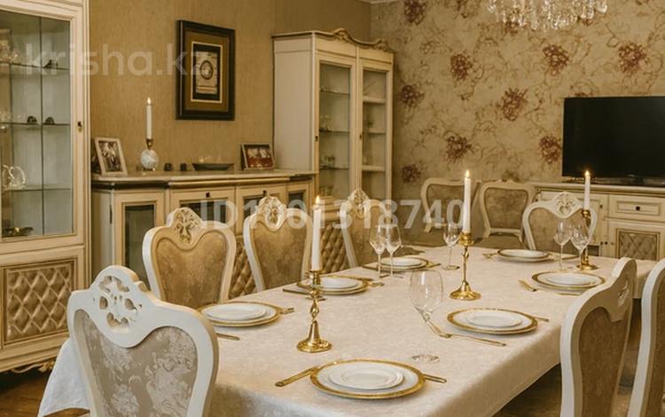 Жеке үй · 8 бөлме · 500 м², Шевченко 5, бағасы: 90 000 〒 в Шымкенте, Аль-Фарабийский р-н — фото 42