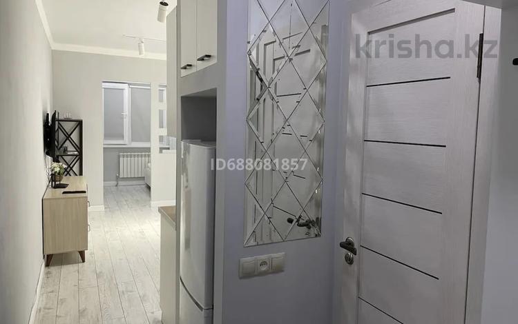 2-бөлмелі пәтер · 65 м², Степной 1 ш/а., бағасы: 15 000 ₸ в Караганде, Казыбек би р-н — фото 2