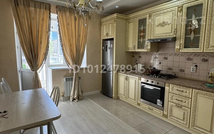 1-комнатная квартира · 68 м² · 5/10 этаж, мкр. Алтын орда, Ораз Татеұлы — Жекпе жек, Ледовая арена, Ораз Татеулы, ЖК Сконур, Тауелсіздік, Мустафа Шоқай, Лицей 63 за 12 000 ₸ в Актобе — фото 11