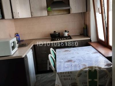 3-бөлмелі пәтер · 60 м² · 3/4 қабат, Казыбек би 183, бағасы: 43 млн ₸ в Алматы, Алмалинский р-н