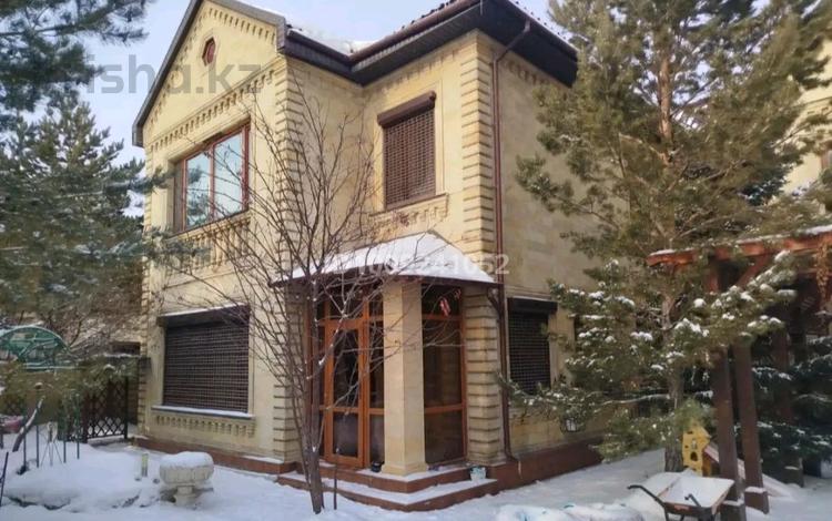 Отдельный дом · 10 комнат · 320 м² · 4.6 сот., 8 микрорайон 35 за 120 млн ₸ в Темиртау — фото 2