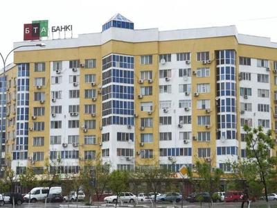 2-комнатная квартира · 82 м² · 3/9 этаж, Тайманова 58 за 270 000 ₸ в Атырау