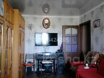 2-комнатная квартира · 45 м² · 5/5 этаж, 1-й квартал, 2 квартал 30 за 14 млн ₸ в Караганде, Алихана Бокейханова р-н