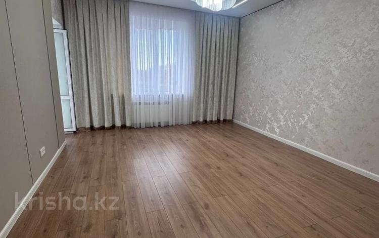 2-комнатная квартира · 70 м² · 8/9 этаж, мкр. Алтын орда за 35 млн ₸ в Актобе — фото 2