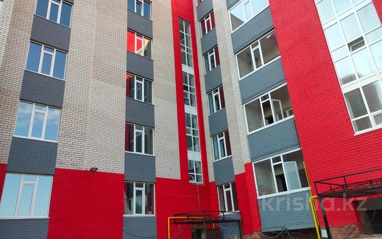 1-бөлмелі пәтер, 42.4 м², 2/5 қабат, Старый город, Ломоносова, бағасы: ~ 11.9 млн 〒 в Актобе, Старый город — фото 2