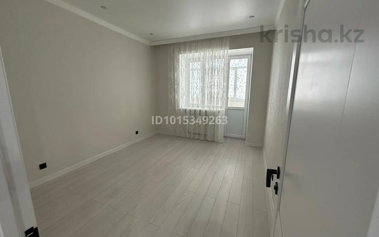 3-комнатная квартира · 107 м² · 9/9 этаж, мкр. Алтын орда, Алия Молдагулова 66Б за 43 млн ₸ в Актобе — фото 2