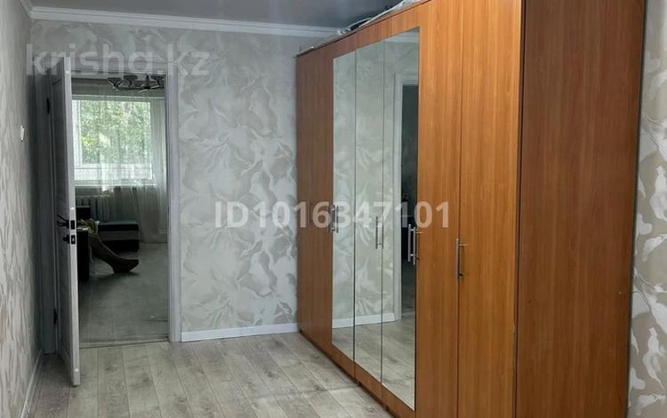 2-комнатная квартира · 46 м² · 3/5 этаж, 4-й микрорайон, Текстильщиков 21 за 240 000 ₸ в Костанае — фото 2