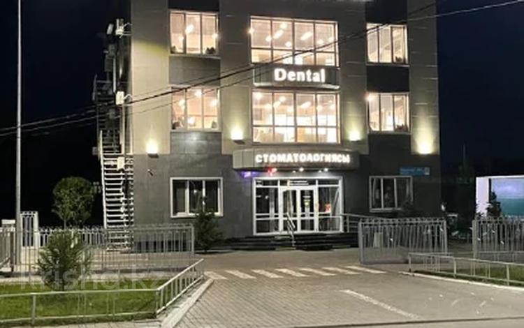 Сұлулық салондары, медорталықтар мен дәріханалар, ойын-сауық · 511 м², бағасы: 480 млн ₸ в Затобольске (Тобыле) — фото 4