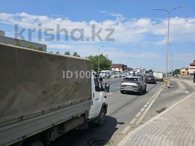 Өнеркәсіптік база · 9 сотық, Садвокасова 9 — Ул.Альфараби(Акжол).Автонур. Астыкжан. Старый ГАЙ., бағасы: ~ 1.5 млн ₸ в Астане, р-н Байконур