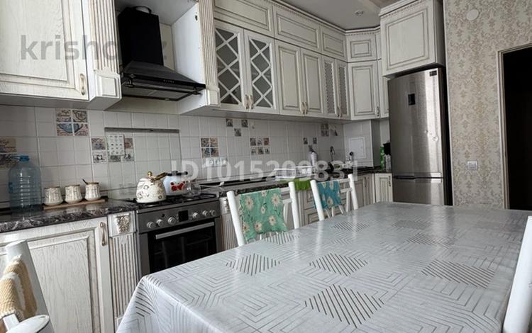 2-комнатная квартира · 70 м² · 1/9 этаж, 31-й мкр, 31-ш/а. — Хазар базар, сары базар, жайық базар, есенов универіне жакын за 200 000 ₸ в Актау — фото 2
