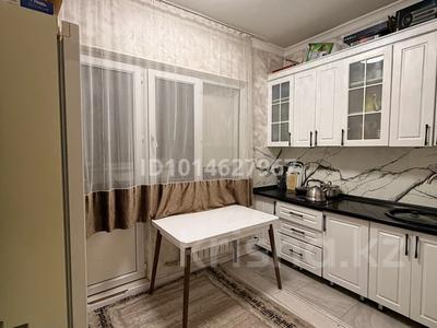 1-бөлмелі пәтер · 38 м² · 5/5 қабат, Айнабұлақ-3 ш/а. 157, бағасы: 27 млн ₸ в Алматы, Жетысуский р-н