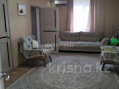 Отдельный дом · 3 комнаты · 100 м² · 8 сот., 28 за 22 млн ₸ в Атырау