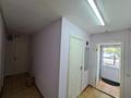 Офисы, склады, медцентры и аптеки · 106 м² за 384 000 ₸ в Уральске — фото 11