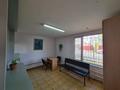Офисы, склады, медцентры и аптеки · 106 м² за 384 000 ₸ в Уральске — фото 6