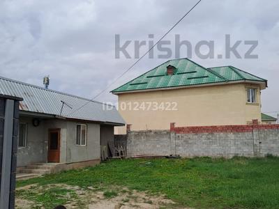 Жеке үй · 2 бөлме · 50 м² · 5 жүзд., Тлендиева 6, бағасы: ~ 37 млн ₸ в Туздыбастау (Калинино)