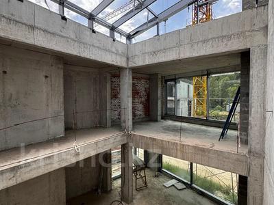Жеке үй · 4 бөлме · 700 м² · 13.64 жүзд., Керей жанибек хандар 232, бағасы: 1.3 млрд ₸ в Алматы, Медеуский р-н