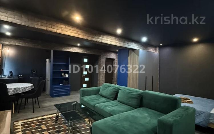 1-комнатная квартира · 45 м² · 4/4 этаж, Богенбай 48 за 20 000 ₸ в Астане, Сарыарка р-н — фото 2