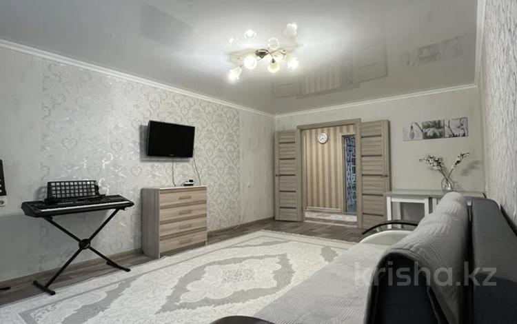 3-комнатная квартира · 83.2 м² · 4/5 этаж, Монкеулы за 26 млн ₸ в Уральске — фото 3