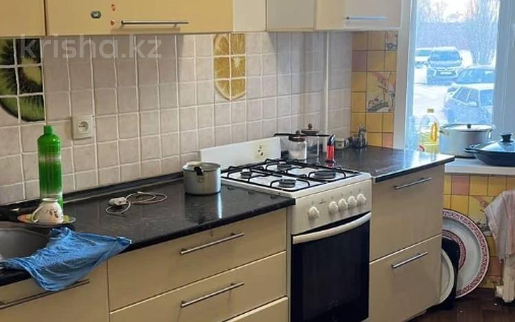 3-бөлмелі пәтер · 85 м² · 2/6 қабат, воинов-интернационалистов 1/1, бағасы: 45 млн ₸ в Костанае — фото 9