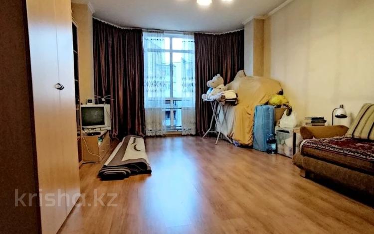 2-комнатная квартира, 71 м², 7/9 этаж, Мустай карима — Саина за 43 млн 〒 в Алматы, Ауэзовский р-н — фото 9