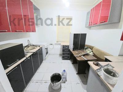 Отдельный дом · 2 комнаты · 100 м², Жанқожа батыр 44Б за 100 000 〒 в 