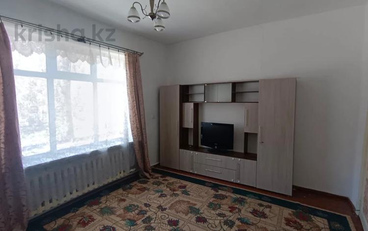 3-бөлмелі пәтер · 68 м² · 1/2 қабат, Маметовой 62 — Школа 137, бағасы: 7.9 млн ₸ в Караганде, Алихана Бокейханова р-н — фото 2