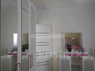 Жеке үй · 4 бөлме · 90 м² · 6 сот., мкр Шанырак-1, Мкр Шанырак-1, Ашекеева 1/3, бағасы: 85 млн ₸ в Алматы, Алатауский р-н