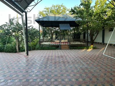Жеке үй · 5 бөлме · 180 м² · 8 жүзд., мкр Турлан, бағасы: 51 млн ₸ в Шымкенте, Абайский р-н