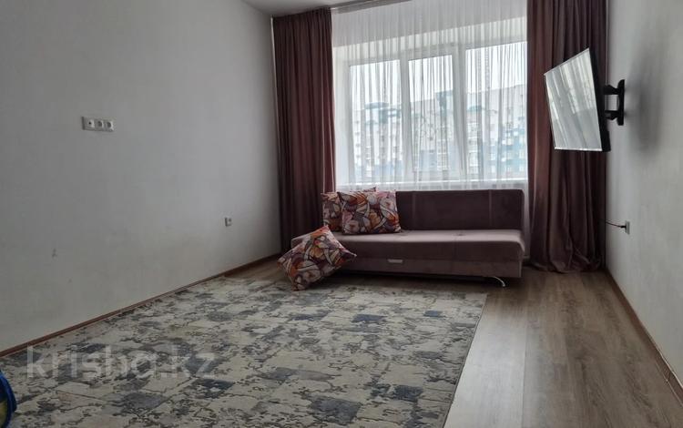 1-комнатная квартира · 43.6 м² · 5/6 этаж, мкр. Алтын орда 9\3 за 18.5 млн ₸ в Актобе — фото 2