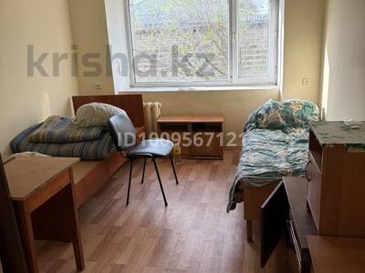1 комната · 15 м² · 5/5 этаж, мкр Новый Город, Лободы 40/1 — Гоголя-Назарбаева за 35 000 ₸ в Караганде, Казыбек би р-н