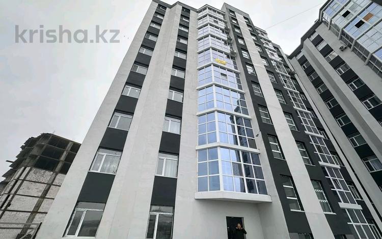 3-комнатная квартира, 89.9 м², 2/10 этаж, Гагарина 11а за 26 млн 〒 в Кокшетау — фото 2
