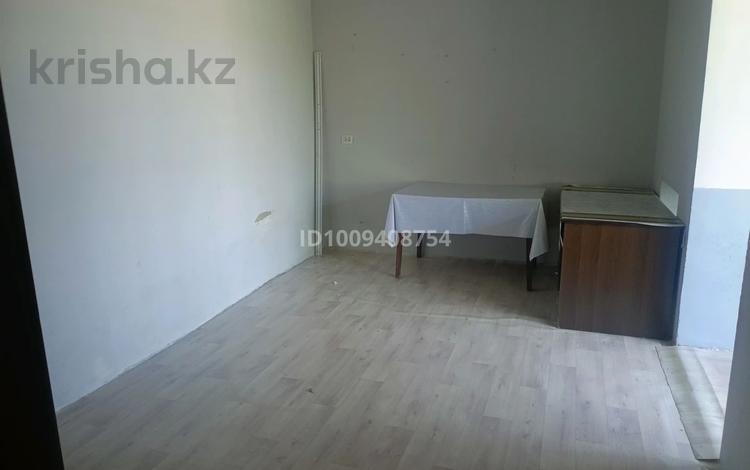 2-бөлмелі пәтер · 50 м² · 1/1 қабат, Тленшина 35, бағасы: 65 000 ₸ в Шымкенте, Каратауский р-н — фото 2