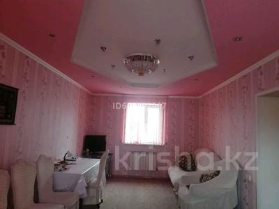 Жеке үй · 4 бөлме · 110 м² · 3 жүзд., Ескі қала абая 37/4 — Гастелло, бағасы: 27 млн ₸ в Актобе, Старый город