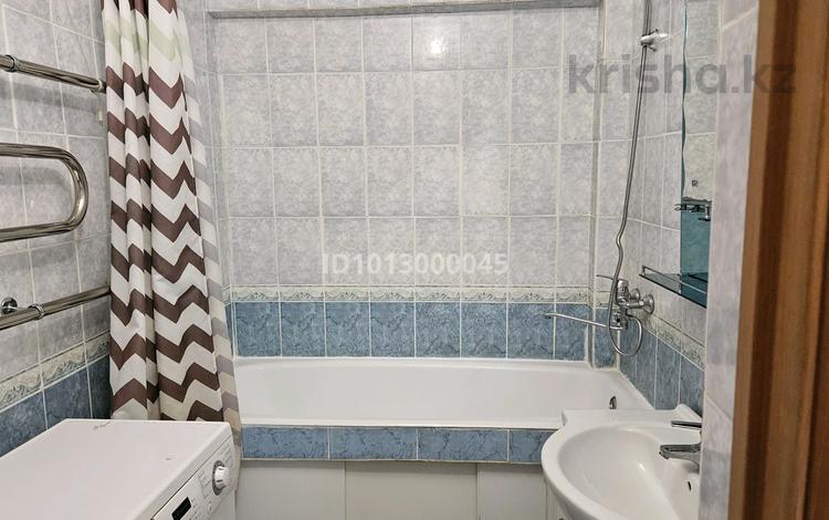 2-комнатная квартира · 60 м² · 5/5 этаж, Радостовца 198 за 300 000 ₸ в Алматы — фото 2