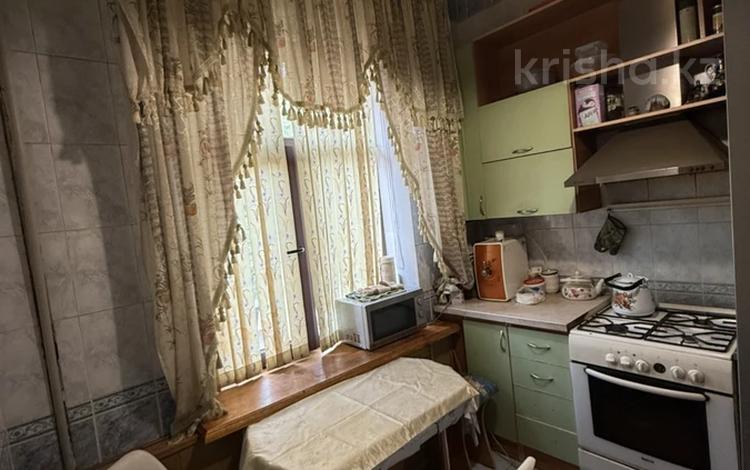3-комнатная квартира · 65 м² · 2/2 этаж, Казанкап акына 2/1 за 140 000 ₸ в Шымкенте — фото 2