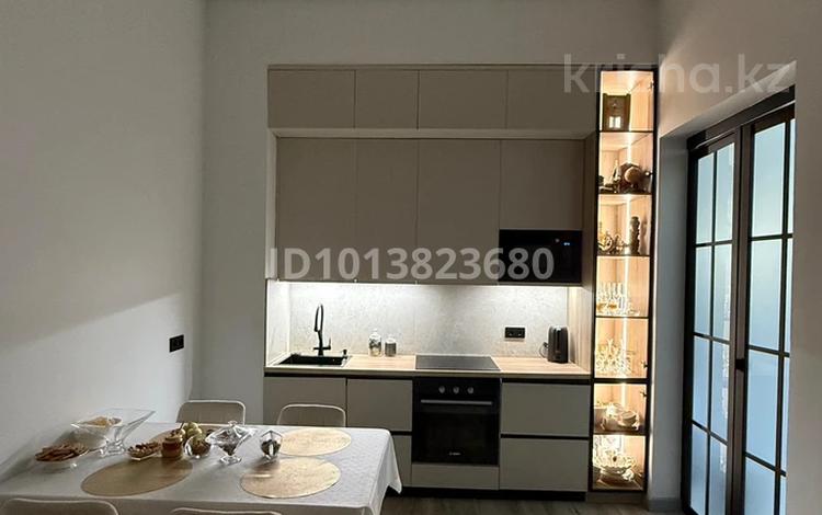 2-комнатная квартира · 50 м² · 1/10 этаж, А. Бокейханова 3Б за 350 000 ₸ в Астане, Есильский р-н — фото 2