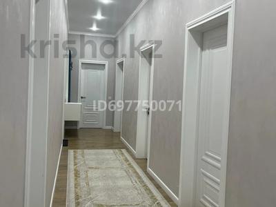 5-бөлмелі пәтер, 138 м², 1/5 қабат, мкр. Орбита-1 16/9, бағасы: 70 млн 〒 в Караганде, Казыбек би р-н