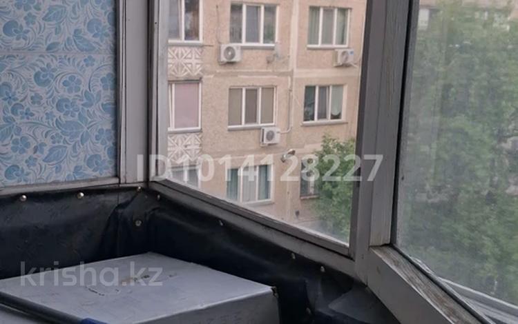 1-комнатная квартира · 36 м² · 5/5 этаж, хименко 3 — возле магазина Апельсин за 14.2 млн ₸ в Петропавловске — фото 2