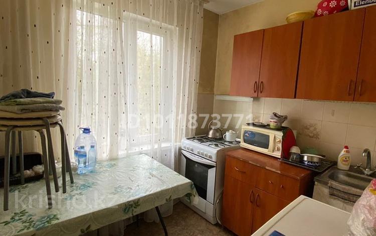 1-бөлмелі пәтер · 33 м² · 2/5 қабат, Мкр. Таугуль 38, бағасы: 29 млн ₸ в Алматы, Ауэзовский р-н — фото 2