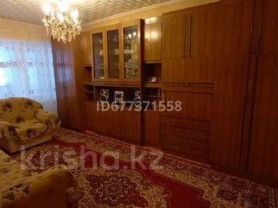 Пәтерлер в Жамбылской обл.: 3-бөлмелі пәтер · 57 м² · 5/5 қабат, Жунусалиева(Айтиева пер.) 1, бағасы: 25 млн 〒 3-бөлмелі пәтер · 57 м² · 5/5 қабат, Жунусалиева(Айтиева пер.) 1, бағасы: 25 млн 〒 в Таразе