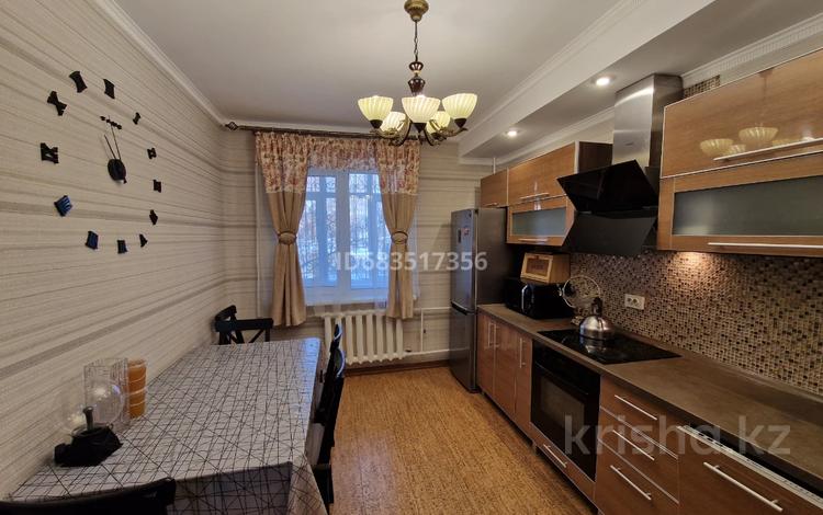 4-бөлмелі пәтер · 123 м² · 2/9 қабат, Самал-2 ш/а. 74 — Мендикулова, бағасы: 115 млн ₸ в Алматы, Медеуский р-н — фото 16