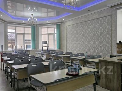 Білім орталықтары · 323.8 м², бағасы: 120 млн 〒 в Уральске
