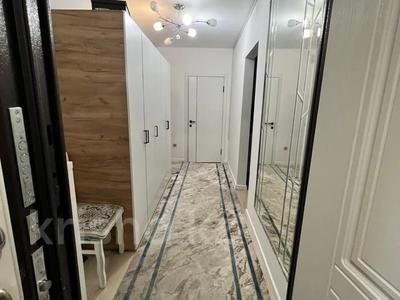 4-комнатная квартира · 102 м² · 9/9 этаж, мкр Аксай-1А за 55 млн ₸ в Алматы, Ауэзовский р-н